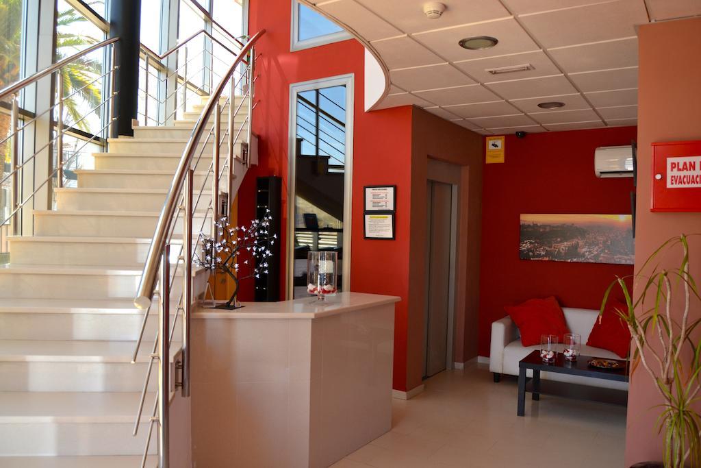 Hotel El Cruce Moraleda Moraleda De Zafayona 외부 사진